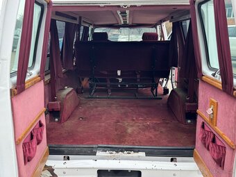 1994 Chevrolet G20 Gladiator - Glaval Vans - 14