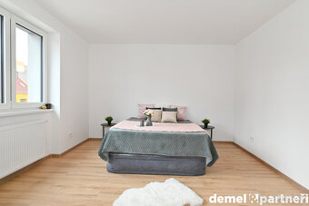 PRODEJ DOMU 4+KK VELKOMEZIŘÍČSKÁ - TŘEBÍČ - 14