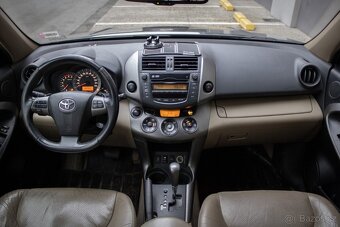 Toyota RAV4 2.2l D-CAT 150 X A/T - 14