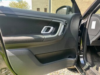 Škoda Fabia 1.4 63 kW ELEGANCE,Benzín+LPG,tažné,garážované - 14