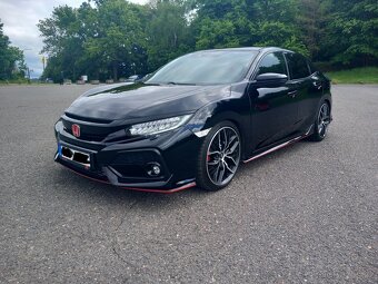 Honda Civic 1.5i VTEC Sport  Plus 134 kW Manuál - 14