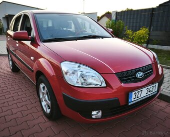 KIA Rio 1.4 - rok 4/2009, najeto 89.800 km, nová STK - 14