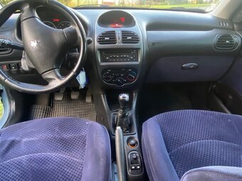 Peugeot 206 - 14