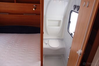 Adria Adiva 462 PU R.v. 2006 Mover + Stanová předsíň - 14