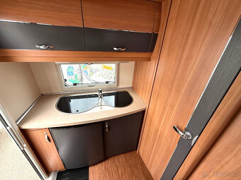 Hobby 350 TB DeLuxe, NAFUKOVACÍ PŘEDSTAN, TV,  839kg -SLEVA- - 14