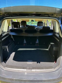 Volkswagen Touran 2.0 TDI - 14