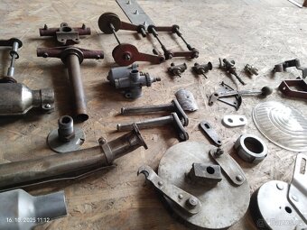 Jawa Villiers, speciál, robot - díly - 14