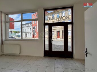 Pronájem obchod a služby, 21 m², Krnov, ul. Sv. Ducha - 14