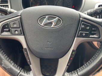 Hyundai i20, Family Go, 1,2i 63 kW, CŘ, 1. majitel, CEBIA - 14