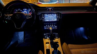 Passat 2.0tdi m.2021 Full LED Kamera Adapt.Tempomat El.kufr - 14