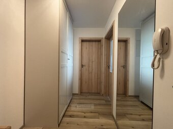 Pronájem bytu 3+kk 75 m², České Budějovice - 14