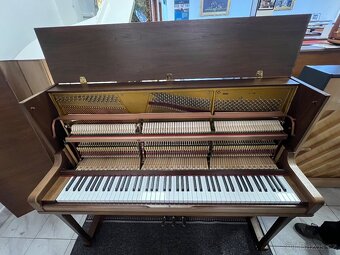 České piano Klug &Sperl C-120 se zárukou 5 let, doprava. - 14