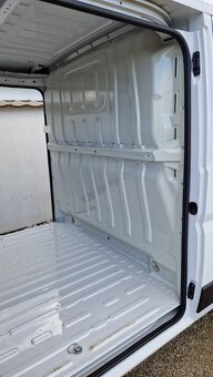 Fiat Ducato 2.3Jtd 103Kw/UKÁZKOVÝ STAV,2XŠOUPAČKY,KAMERA,NAV - 14