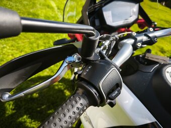 Moto Guzzi V 85 TT Evocative Giallo Mojave (2022) nádherná,s - 14