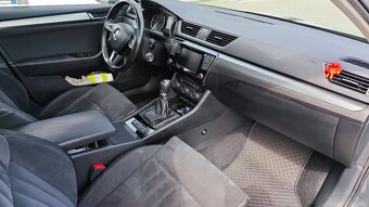 Škoda Superb Combi webasto - 14