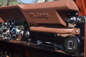Jeep CJ-7 Renegade - 14