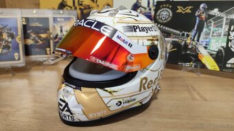Max Verstappen - Majstrovská helma + podpis karta - 14