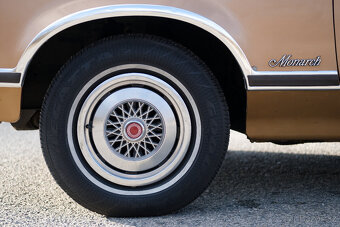 Mercury Monarch Ghia V8 1975 2-Door - 14