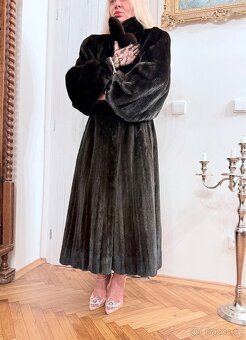 Luxusní norkový vintage kožich - 14