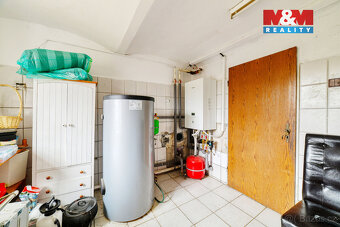 Prodej rodinného domu 7+1 v Podhradí u Aše, zahrada 5366 m2 - 14