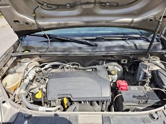 Dacia Logan 1.2 - 14
