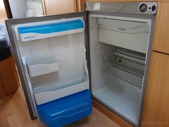 KNAUS SÜDWIND -MOVER-SOLÁR-TV-TOP VÝBAVA - 14