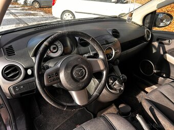 Mazda 2 1,4i 63kW, r.v. 2009 - 14