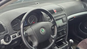 Škoda Octavia 2 1.6 LPg - 14