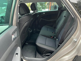 Hyundai Tuscon 1,7 crdi,CZ,1 maj.servis - 14