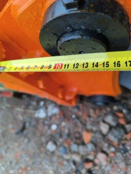 Hydraulické kladivo 6-8t - 14
