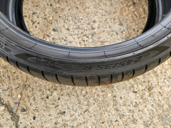 275/30R20 97Y XL RFT P-Zero (PZ4) Luxury MOE/ PIRELLI - 14