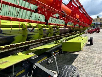 CLAAS LEXION 7400 - 14