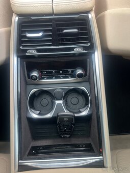 BMW 750Li xDrive - 14