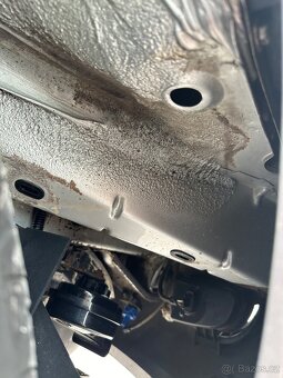 VW T4 Multivan Atlantis 2.5 TDi 1.Maj servis VW Zachovalý - 14