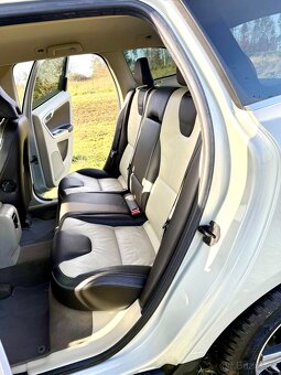 Volvo XC60 D5 2.4 151 kW – 4x4, najeto jen 90 000 km - 14