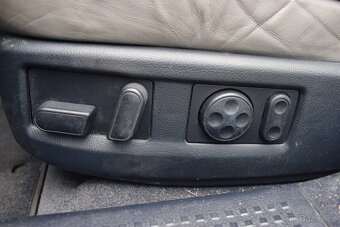 Audi S8 4,2i AUTOMAT QUATTRO,SUPER STAV - 14