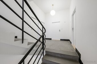 Prodej bytu 2+kk, plocha 45 m2, terasa, 4.NP, Praha 4 Michle - 14