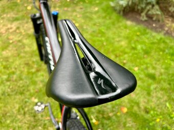 Specialized EPIC 29" M karbonový kokpit - 14