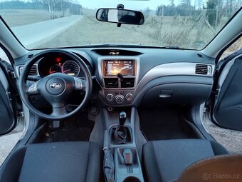 Subaru Impreza 2.0 benzín, nová STK - 14