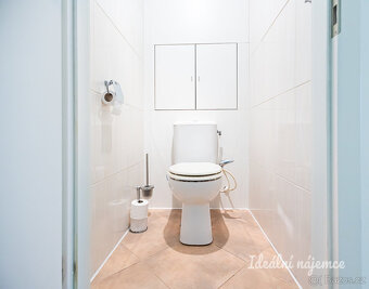 Pronájem bytu 3+1, Botevova, Modřany, 24900 Kč/měs, 72 m2 - 14