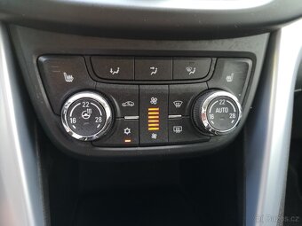 Opel Zafira 2.0 CDTi 96kW NAVI - 14
