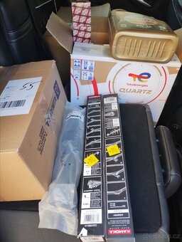 Toyota Yaris coupe 2003 čtyřválec - 14