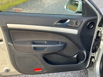 Škoda Octavia Combi 1.9TDI AMBIENTE PLUS - 14