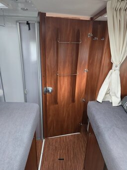 Laika Kosmo, 509 E ,POUZE 9000km - 14