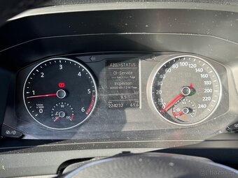 VW Transporter Kombi LR DSG 140 -2015 počet míst 5 - 14
