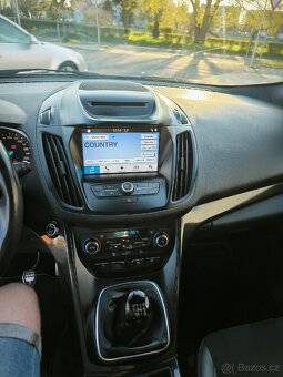 Ford kuga ST Line - 14