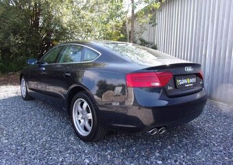 Audi A5 2.0 TDi 189 000KM 2xLITÁ KOLA nafta manuál 100 kw - 14