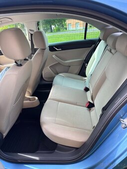 Škoda Rapid Elegance 1.6TDI 77kw r.v.2012 ČR - 14