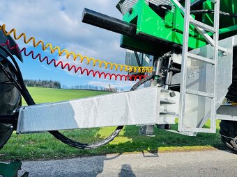 Velkoobjemový Traktorový návěs JASTECH - 14