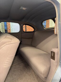 PACKARD TOURING EIGHT 1938 - 14